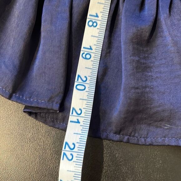 Hyfve Women's Long Sleeve Top Blouse Button Ruffle Peplum Hem Navy Blue Small - Picture 8 of 8